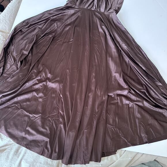 Two Birds Tea length Convertible infinity Dress - Picture 4 of 5